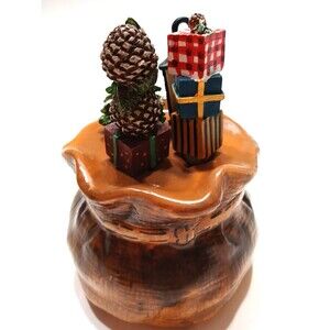 CKAO Santa’s Sack 4 Christmas Themed Cheese Knives Acorns Tree Presents Lantern